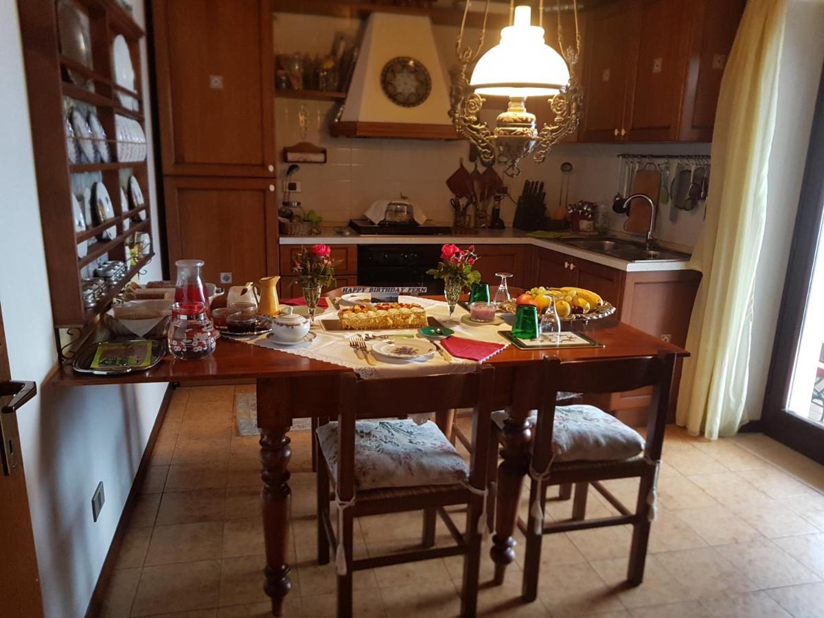 B&B Da Paolo Con Vista Lago Di Garda 산 제노 디 몬타냐 외부 사진