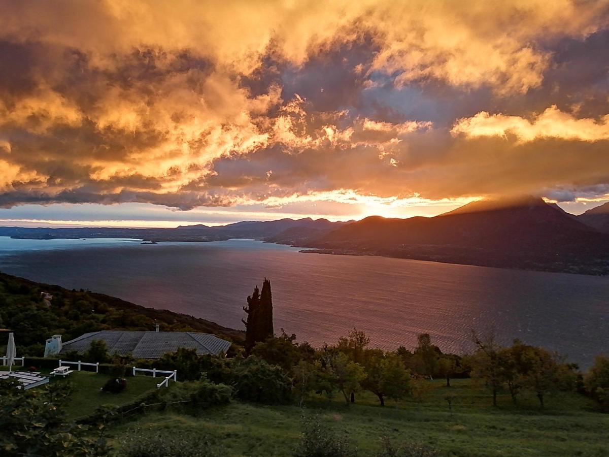 B&B Da Paolo Con Vista Lago Di Garda 산 제노 디 몬타냐 외부 사진