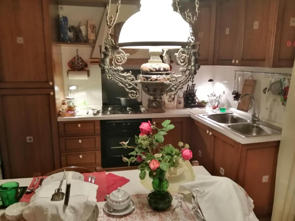 B&B Da Paolo Con Vista Lago Di Garda 산 제노 디 몬타냐 외부 사진