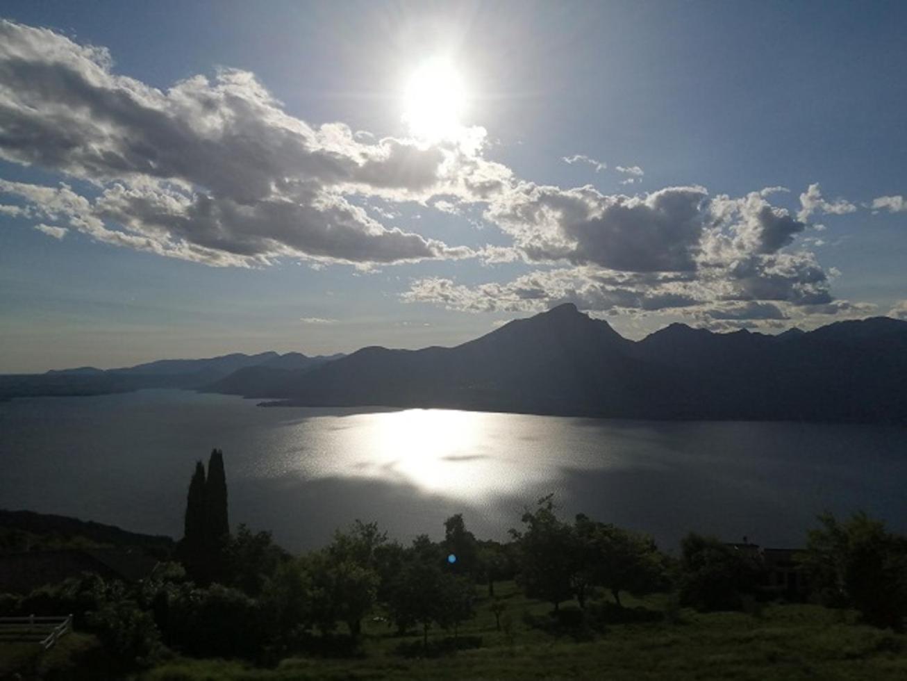 B&B Da Paolo Con Vista Lago Di Garda 산 제노 디 몬타냐 외부 사진
